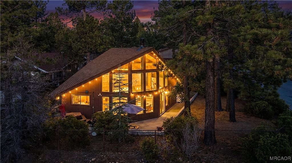 Photo of 41714 Switzerland Drive, Big Bear Lake, CA 92315 (MLS # 32600088)