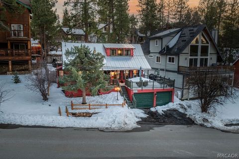 Photo of 468 Temple Lane, Big Bear Lake, CA 92315 (MLS # 32600410)
