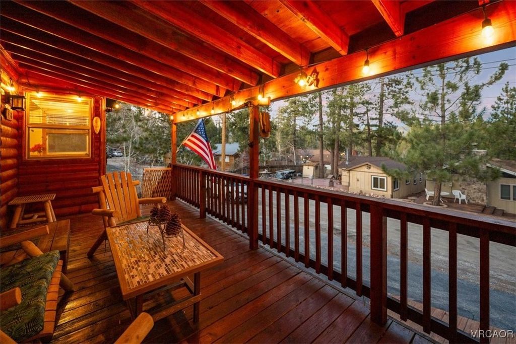 Photo of 438 Boyd Trail, Big Bear Lake, CA 92315 (MLS # 32600071)