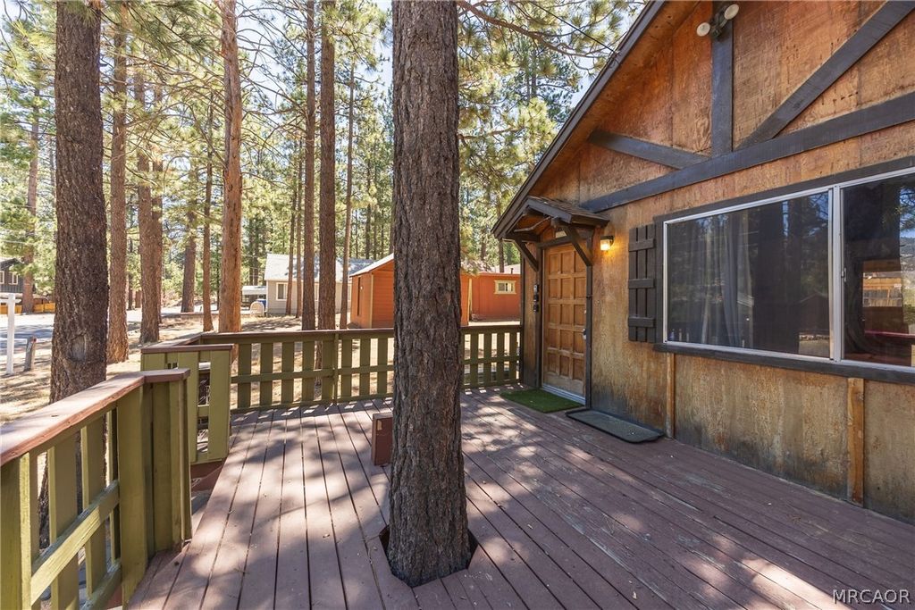 Photo of 526 W Aeroplane Boulevard, Big Bear City, CA 92314 (MLS # 32601605)