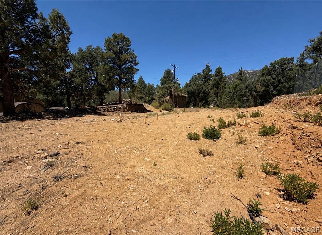 Photo of 1084 Cedar Mountain Road, Big Bear City, CA 92314 (MLS # 32601817)