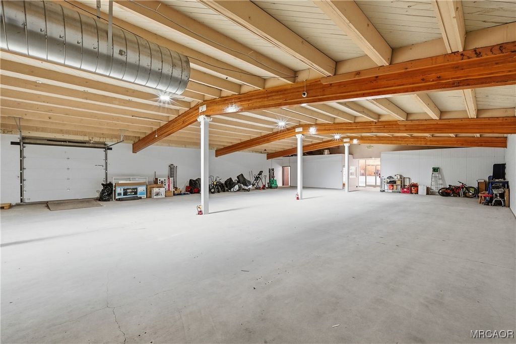 Photo of 735 Stocker Road, Big Bear Lake, CA 92315 (MLS # 32502637)