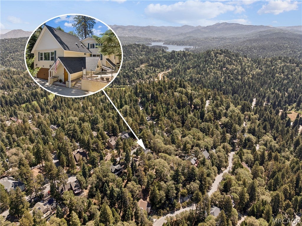 Photo of 26355 Augusta Drive, Lake Arrowhead, CA 92352 (MLS # 32601469)