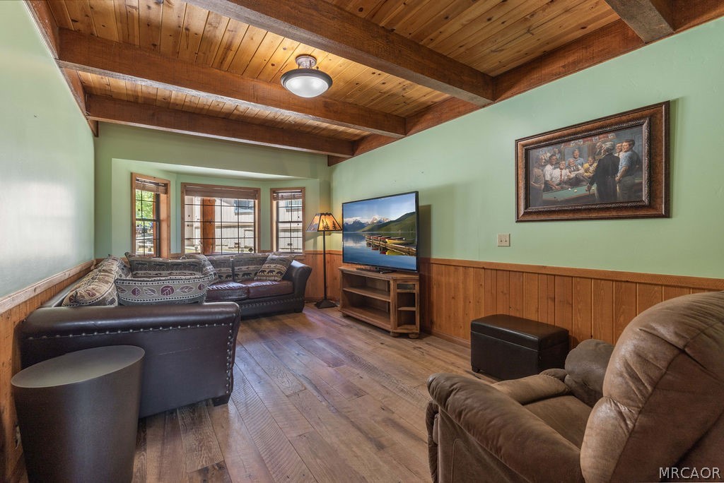 Big Bear Lake, California, 92315, United States, 4 Bedrooms Bedrooms, ,4 BathroomsBathrooms,Residential,Active,2028172