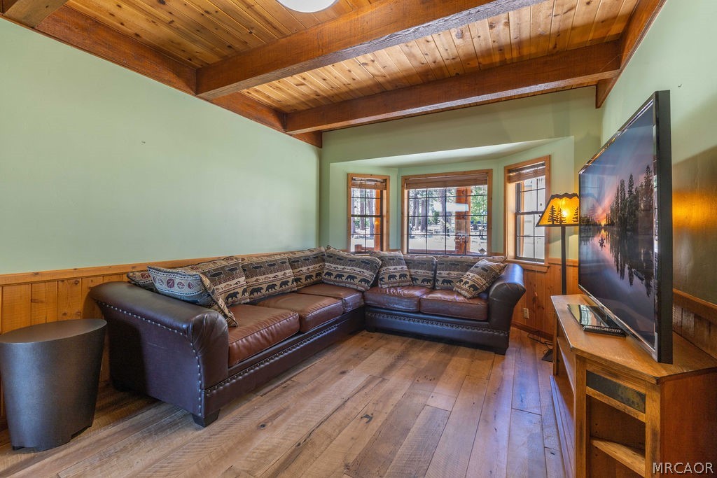 Big Bear Lake, California, 92315, United States, 4 Bedrooms Bedrooms, ,4 BathroomsBathrooms,Residential,Active,2028172