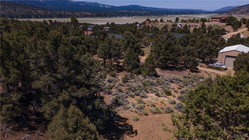 Photo of 0 Upland, Big Bear City, CA 92314 (MLS # 32501981)