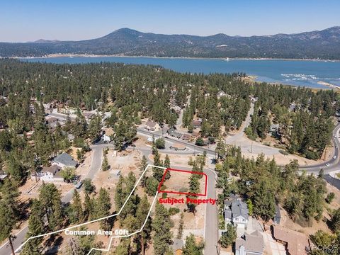 Photo of 810 Talmadge Road, Big Bear Lake, CA 92315 (MLS # 32502692)