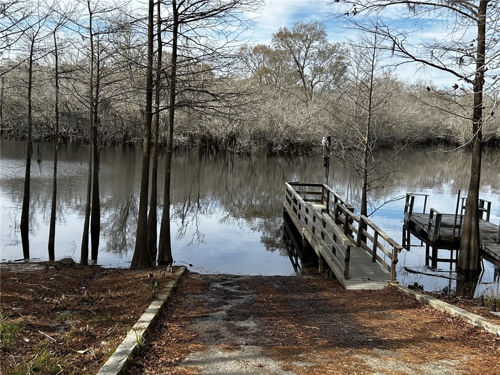 Waynesville, Georgia 31566, United States, 4 Bedrooms Bedrooms, ,2 BathroomsBathrooms,Residential,Pending,31216