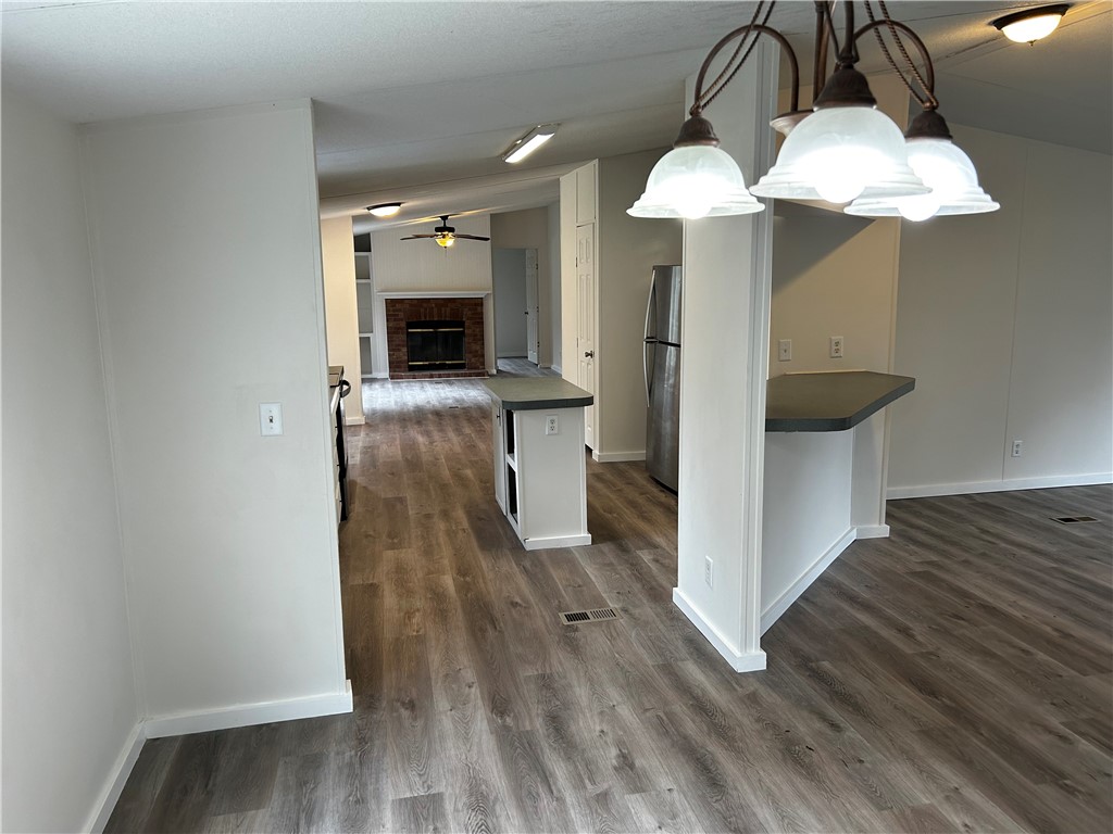 Waynesville, Georgia 31566, United States, 4 Bedrooms Bedrooms, ,2 BathroomsBathrooms,Residential,Pending,31216