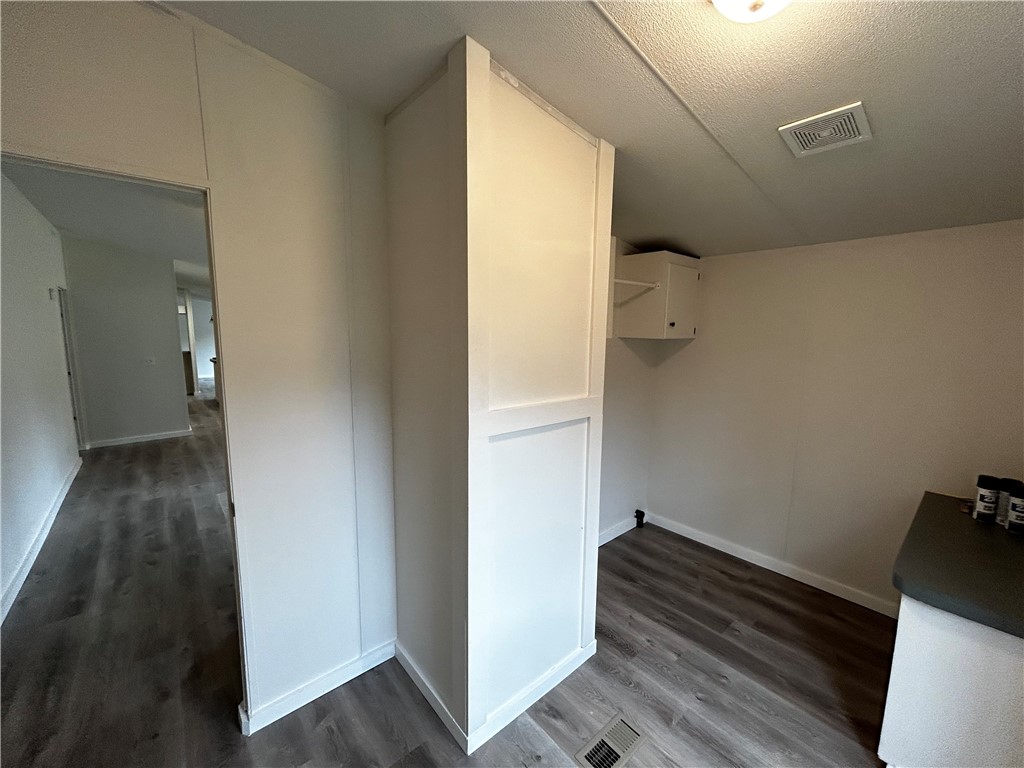 Waynesville, Georgia 31566, United States, 4 Bedrooms Bedrooms, ,2 BathroomsBathrooms,Residential,Pending,31216