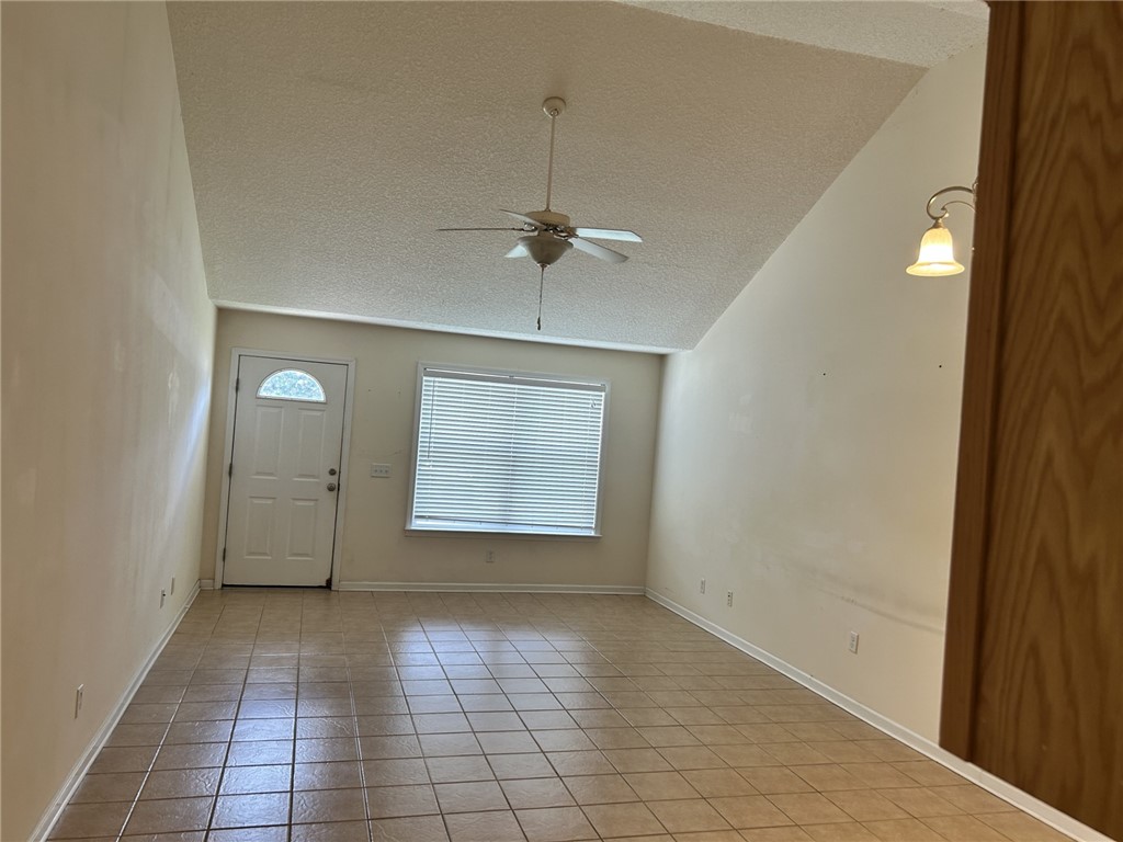 Brunswick, Georgia 31525, United States, 2 Bedrooms Bedrooms, ,2 BathroomsBathrooms,Residential,Pending,184207