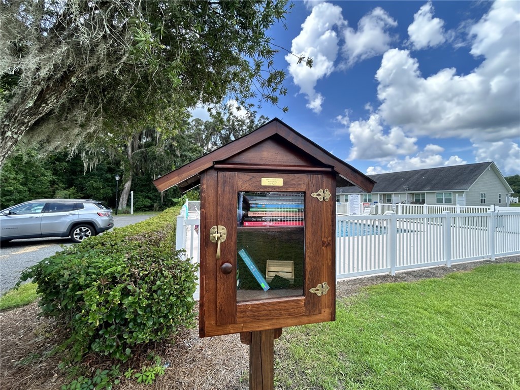 Brunswick, Georgia 31525, United States, 2 Bedrooms Bedrooms, ,2 BathroomsBathrooms,Residential,Pending,184207