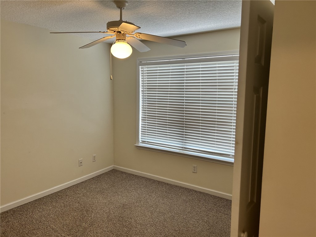 Brunswick, Georgia 31525, United States, 2 Bedrooms Bedrooms, ,2 BathroomsBathrooms,Residential,Pending,184207