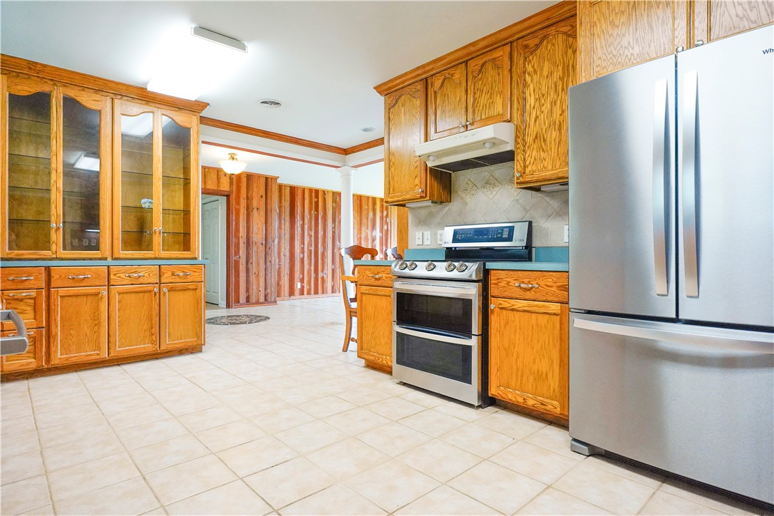 Brunswick, Georgia 31523, United States, 4 Bedrooms Bedrooms, ,2 BathroomsBathrooms,Residential,Pending,32318