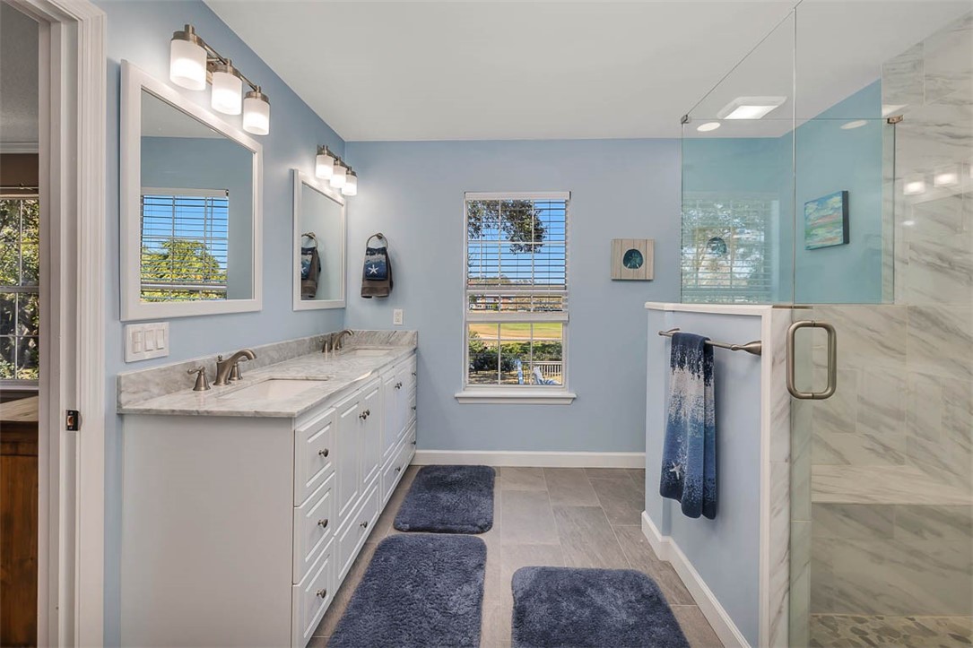 St Simons Island, Georgia 31522, United States, 5 Bedrooms Bedrooms, ,3 BathroomsBathrooms,Residential,Active,184018