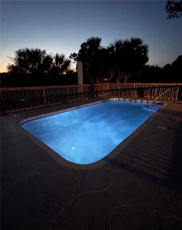 St Simons Island, Georgia 31522, United States, 5 Bedrooms Bedrooms, ,3 BathroomsBathrooms,Residential,Active,184018