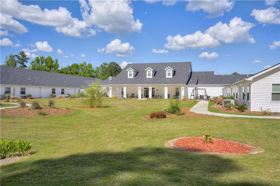 Jesup, Georgia 31545, United States, ,Commercial,Active,59099