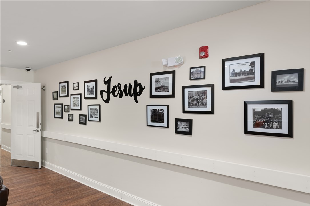 Jesup, Georgia 31545, United States, ,Commercial,Active,59099