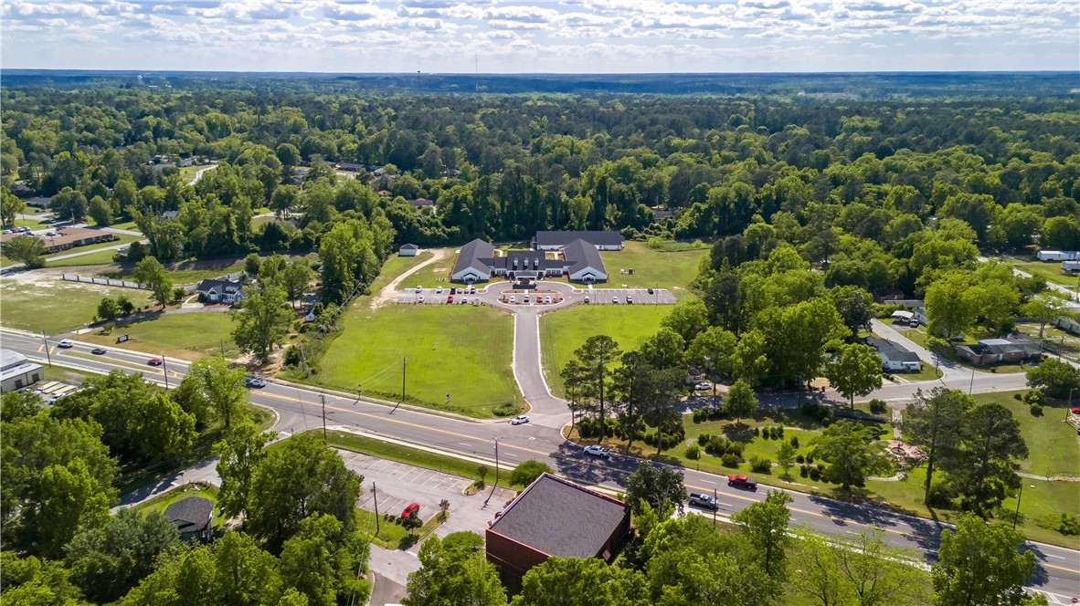 Jesup, Georgia 31545, United States, ,Commercial,Active,59099