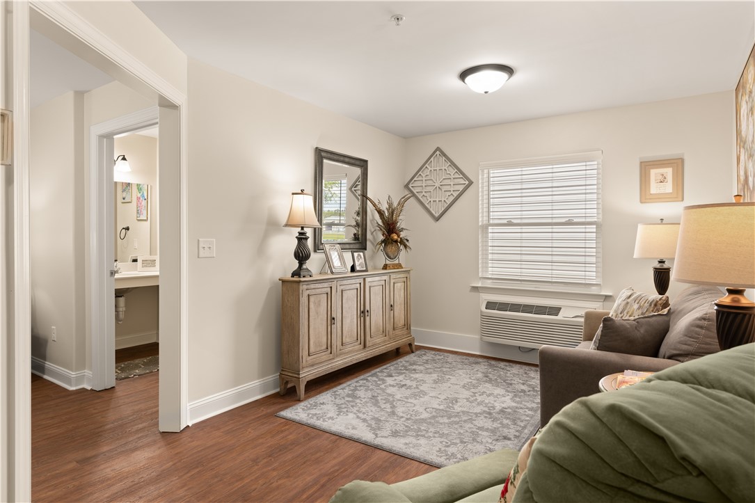 Jesup, Georgia 31545, United States, ,Commercial,Active,59099