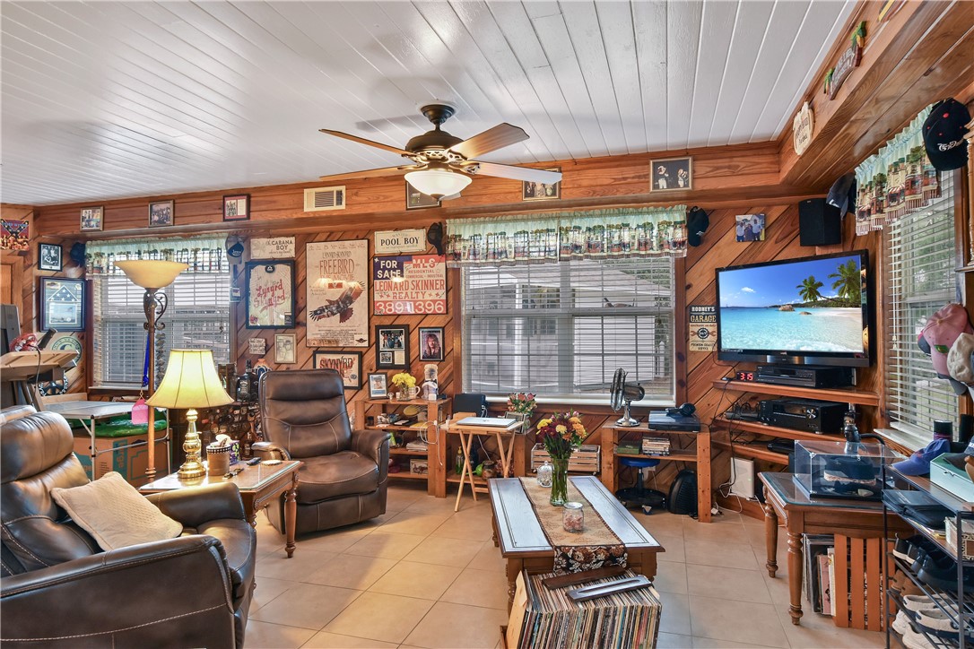 Brunswick, Georgia 31523, United States, 3 Bedrooms Bedrooms, ,2 BathroomsBathrooms,Residential,Active,219753