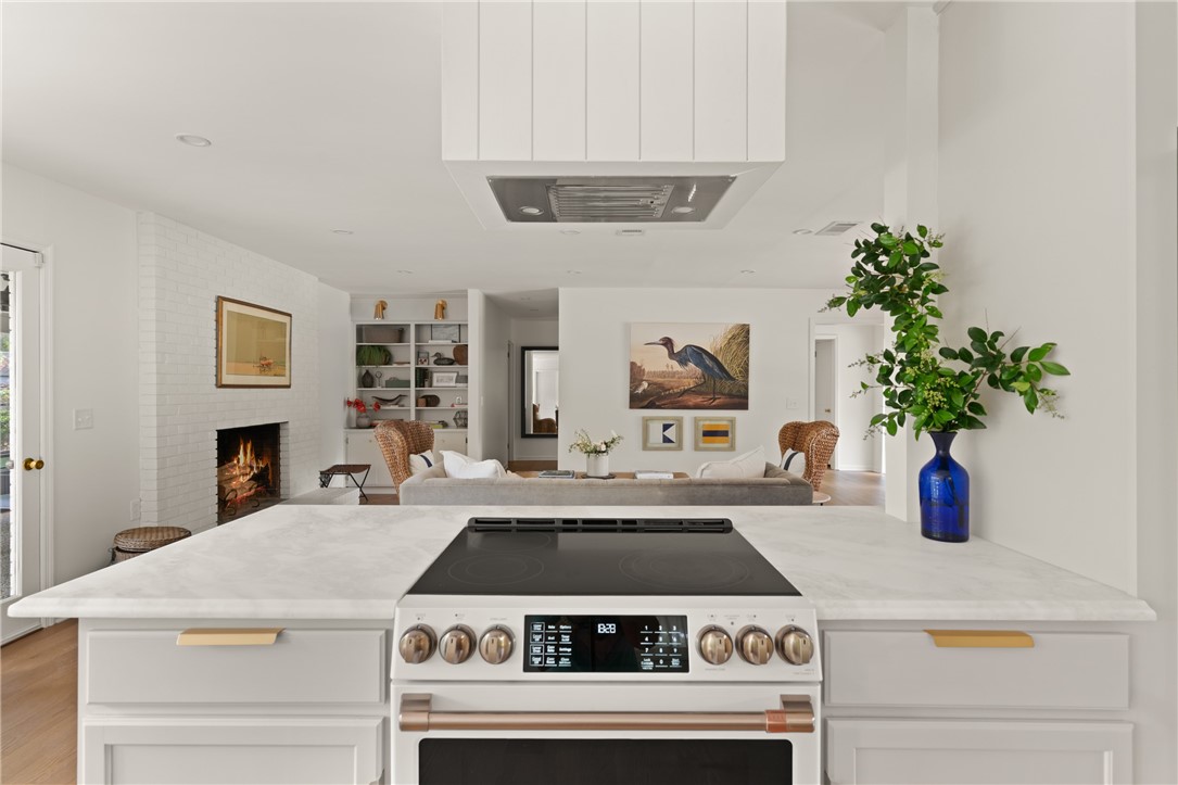 St Simons Island, Georgia 31522, United States, 3 Bedrooms Bedrooms, ,2 BathroomsBathrooms,Residential,Active,107800