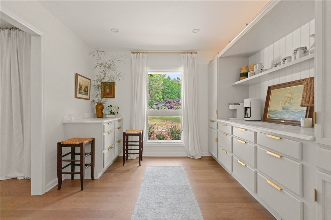 St Simons Island, Georgia 31522, United States, 3 Bedrooms Bedrooms, ,2 BathroomsBathrooms,Residential,Active,107800