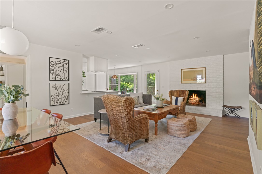 St Simons Island, Georgia 31522, United States, 3 Bedrooms Bedrooms, ,2 BathroomsBathrooms,Residential,Active,107800