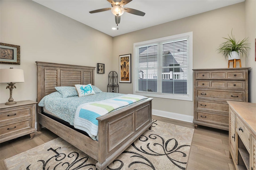 St Simons Island, Georgia 31522, United States, 4 Bedrooms Bedrooms, ,3 BathroomsBathrooms,Residential,Pending,36040