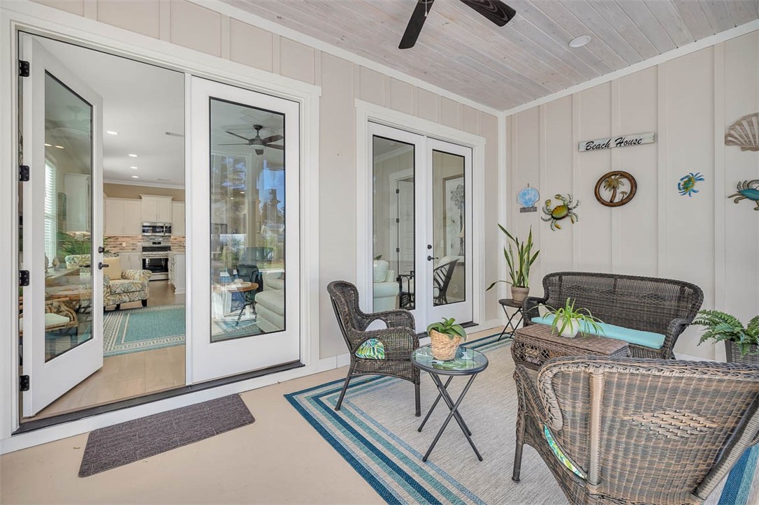 St Simons Island, Georgia 31522, United States, 4 Bedrooms Bedrooms, ,3 BathroomsBathrooms,Residential,Pending,36040