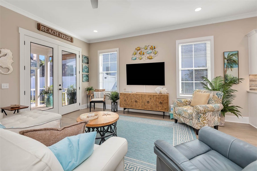 St Simons Island, Georgia 31522, United States, 4 Bedrooms Bedrooms, ,3 BathroomsBathrooms,Residential,Pending,36040