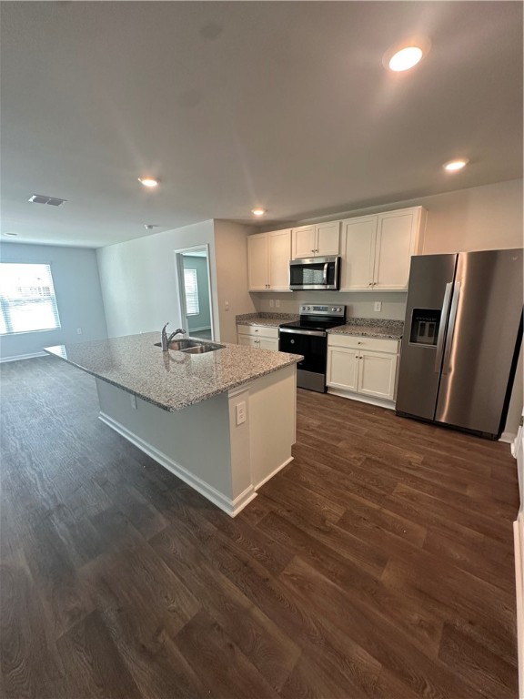 Brunswick, Georgia 31525, United States, 3 Bedrooms Bedrooms, ,2 BathroomsBathrooms,Residential,Active,96608