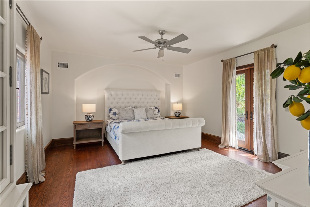 St Simons Island, Georgia 31522, United States, 4 Bedrooms Bedrooms, ,6 BathroomsBathrooms,Residential,Active,104303