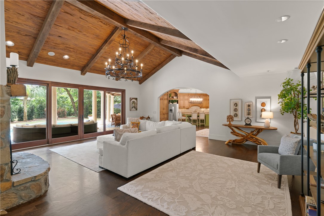 St Simons Island, Georgia 31522, United States, 4 Bedrooms Bedrooms, ,6 BathroomsBathrooms,Residential,Active,104303