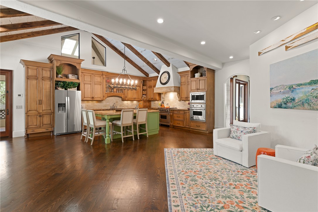 St Simons Island, Georgia 31522, United States, 4 Bedrooms Bedrooms, ,6 BathroomsBathrooms,Residential,Active,104303