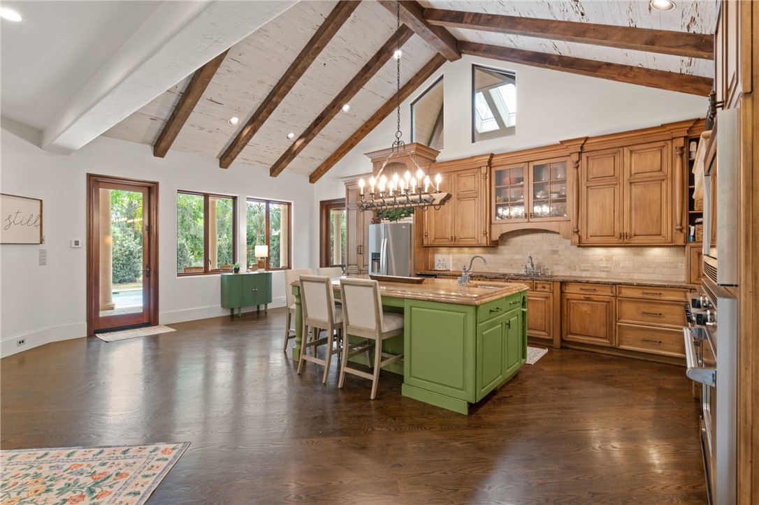 St Simons Island, Georgia 31522, United States, 4 Bedrooms Bedrooms, ,6 BathroomsBathrooms,Residential,Active,104303