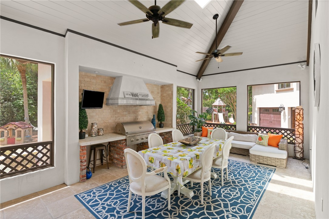 St Simons Island, Georgia 31522, United States, 4 Bedrooms Bedrooms, ,6 BathroomsBathrooms,Residential,Active,104303