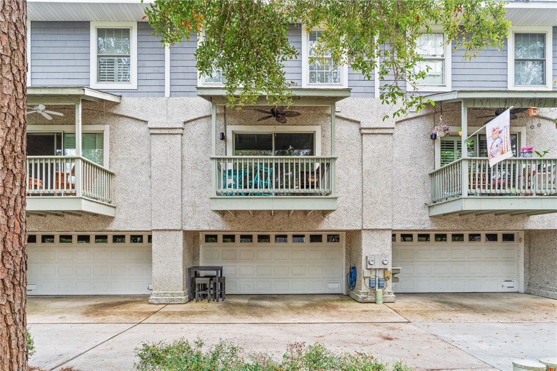 St Simons Island, Georgia 31522, United States, 3 Bedrooms Bedrooms, ,3 BathroomsBathrooms,Residential,Active,103424