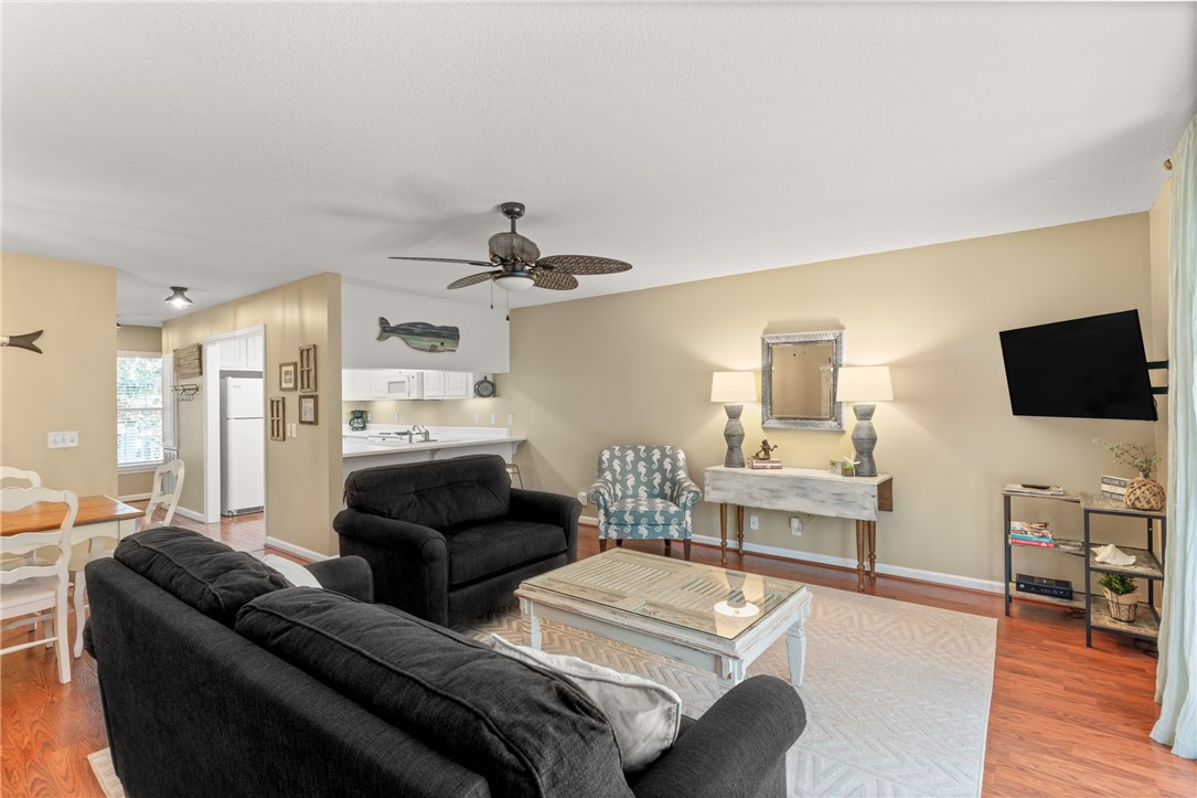 St Simons Island, Georgia 31522, United States, 3 Bedrooms Bedrooms, ,3 BathroomsBathrooms,Residential,Active,103424