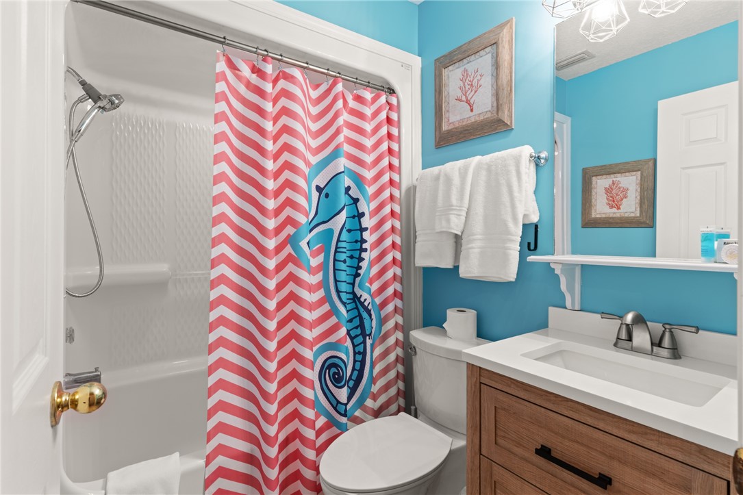 St Simons Island, Georgia 31522, United States, 3 Bedrooms Bedrooms, ,3 BathroomsBathrooms,Residential,Active,103424