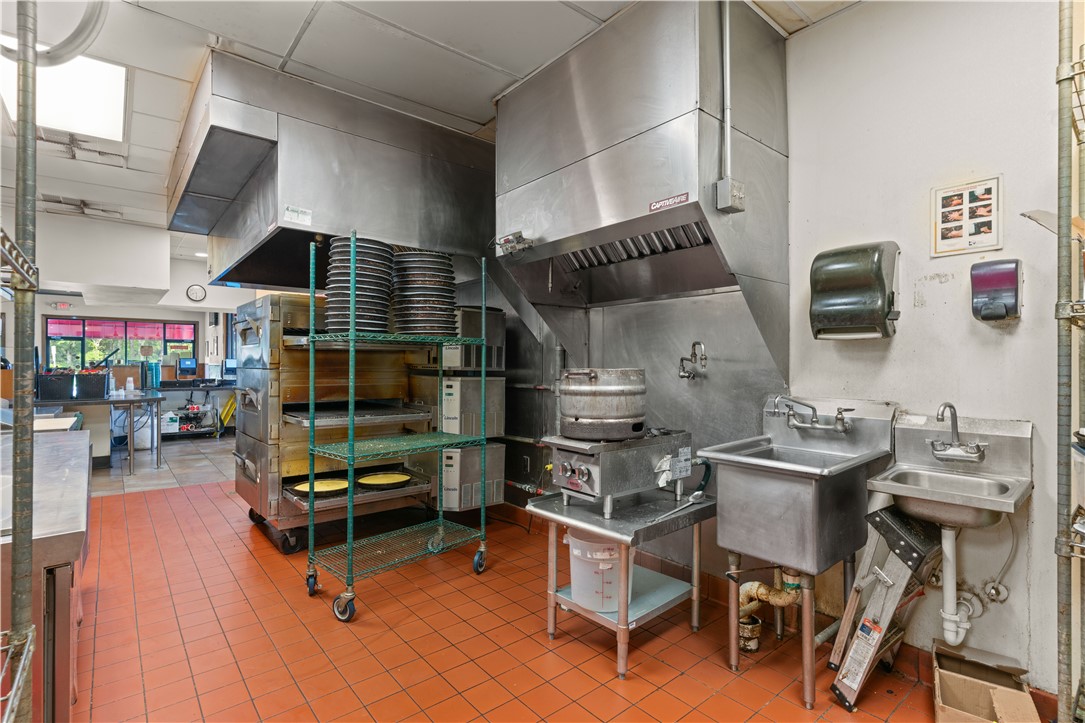 Jesup, Georgia 31545, United States, ,Commercial,Active,126648