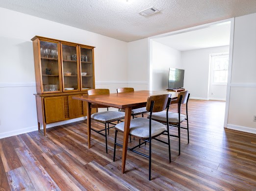 Brunswick, Georgia 31525, United States, 4 Bedrooms Bedrooms, ,3 BathroomsBathrooms,Residential,Active,129429