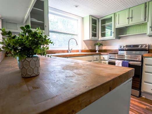 Brunswick, Georgia 31525, United States, 4 Bedrooms Bedrooms, ,3 BathroomsBathrooms,Residential,Active,129429