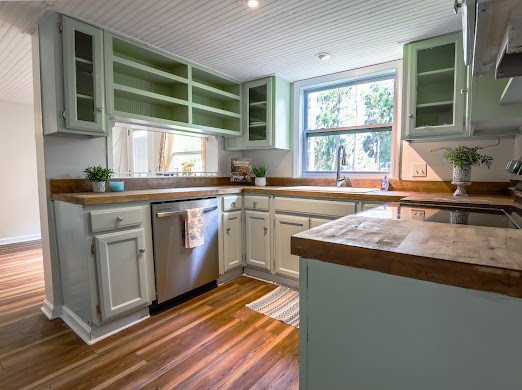 Brunswick, Georgia 31525, United States, 4 Bedrooms Bedrooms, ,3 BathroomsBathrooms,Residential,Active,129429