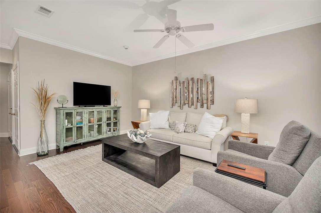 St Simons Island, Georgia 31522, United States, 2 Bedrooms Bedrooms, ,3 BathroomsBathrooms,Residential,Active,106583