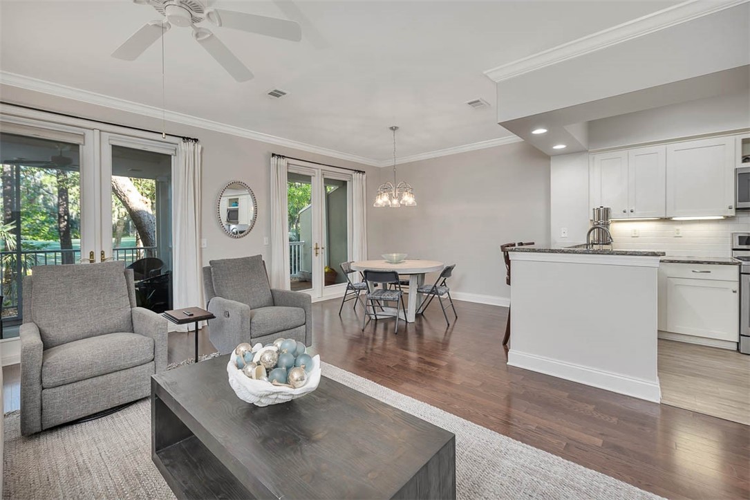 St Simons Island, Georgia 31522, United States, 2 Bedrooms Bedrooms, ,3 BathroomsBathrooms,Residential,Active,106583