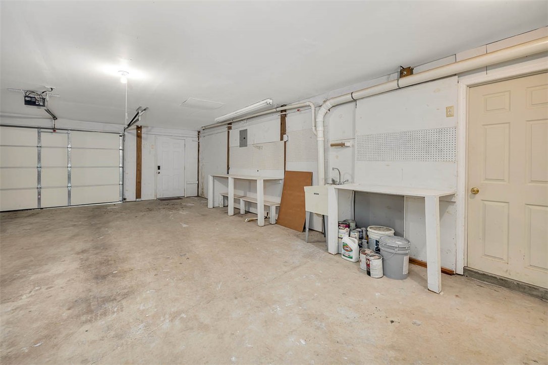 Brunswick, Georgia 31525, United States, 4 Bedrooms Bedrooms, ,2 BathroomsBathrooms,Residential,Active,109967