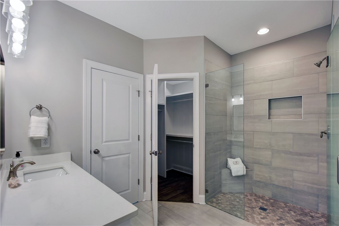 Brunswick, Georgia 31525, United States, 3 Bedrooms Bedrooms, ,2 BathroomsBathrooms,Residential,Pending,40371