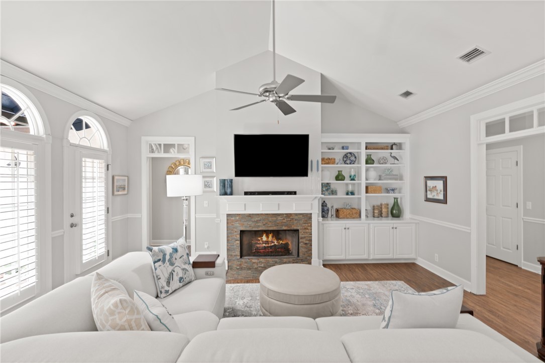 St Simons Island, Georgia 31522, United States, 4 Bedrooms Bedrooms, ,5 BathroomsBathrooms,Residential,Active,134341