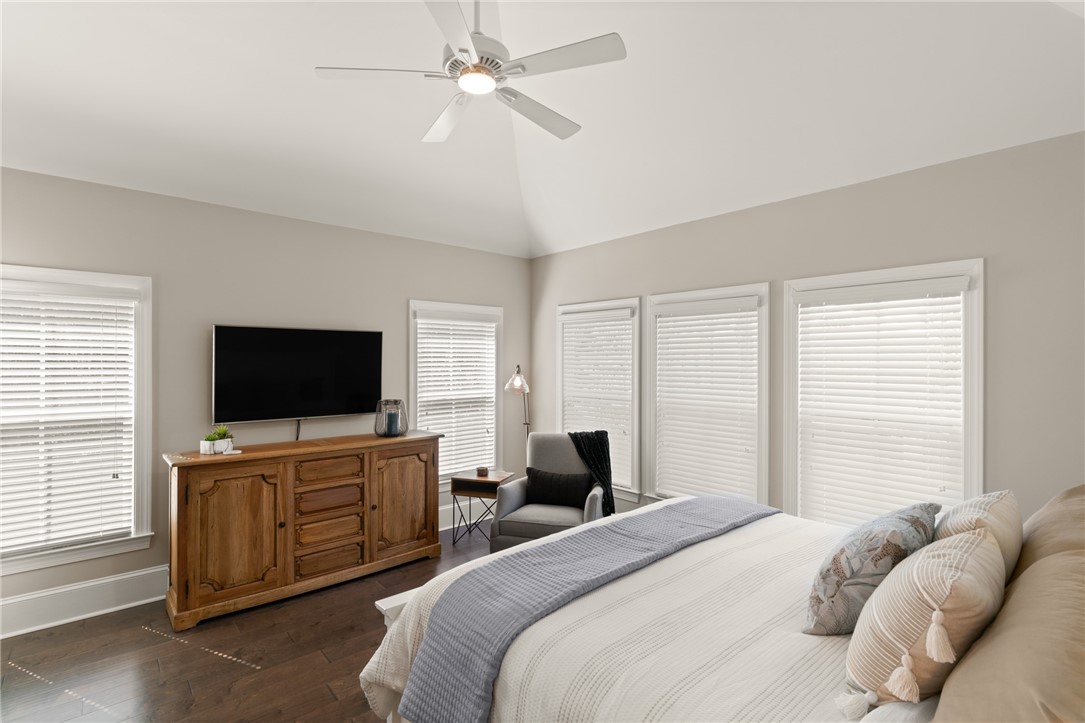 St Simons Island, Georgia 31522, United States, 4 Bedrooms Bedrooms, ,4 BathroomsBathrooms,Residential,Active,79453